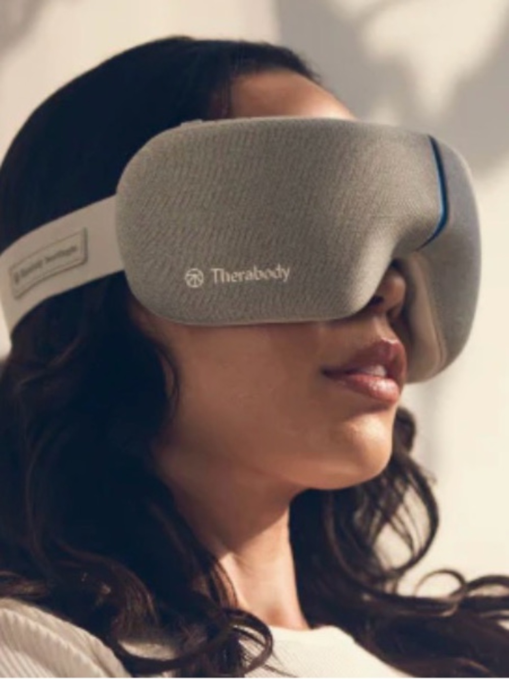 Therabody SmartGoggles First Generation with Black Carry Case